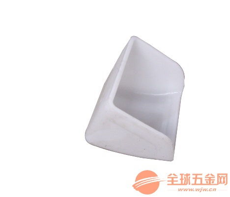 废弃塑料变环保先锋 畚斗绿色食品包装的材质革新